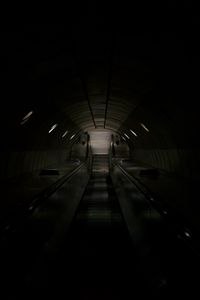 Preview wallpaper escalator, descent, tunnel, dark
