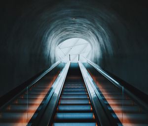 Preview wallpaper escalator, ladder, dark
