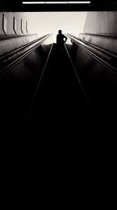 Preview wallpaper escalator, silhouette, bw, black