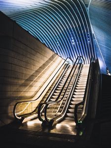 Preview wallpaper escalator, stairs, building, room