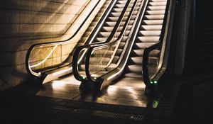 Preview wallpaper escalator, stairs, building, room