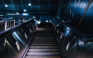 Preview wallpaper escalator, stairs, construction, dark