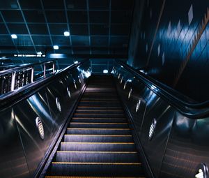 Preview wallpaper escalator, stairs, construction, dark