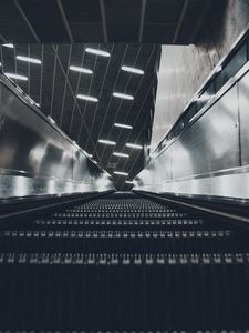 Preview wallpaper escalator, stairs, steps, distance, glow