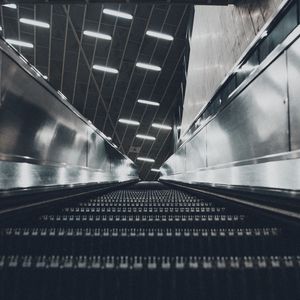 Preview wallpaper escalator, stairs, steps, distance, glow