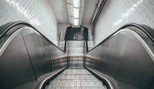 Preview wallpaper escalator, stairs, tunnel, lighting