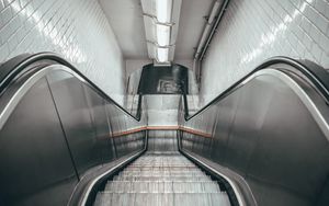 Preview wallpaper escalator, stairs, tunnel, lighting