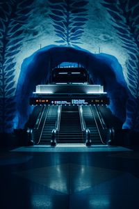 Preview wallpaper escalator, tunnel, subway, station, dark