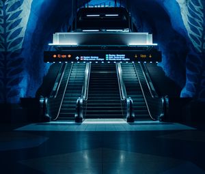 Preview wallpaper escalator, tunnel, subway, station, dark