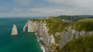Preview wallpaper etretat cliffs, rocks, sea, arch, clouds, france
