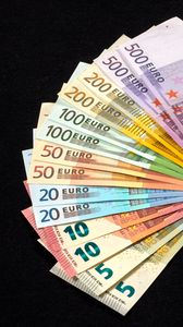 Preview wallpaper euro, bills, currency, money