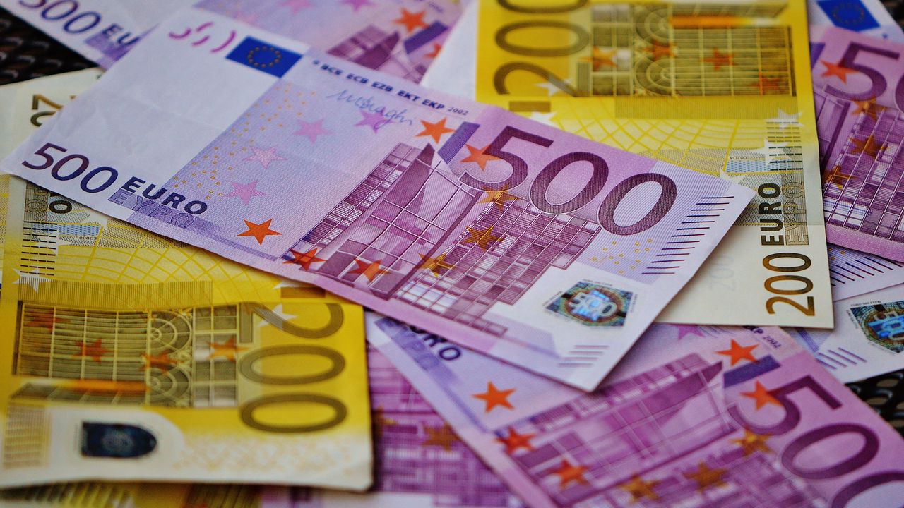 Wallpaper euro, money, banknotes