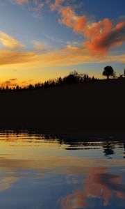 Preview wallpaper evening, outlines, lake, coast, trees, house, sky, clouds