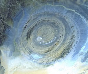 Preview wallpaper eye of the sahara, space, ring structure, mauritania, africa
