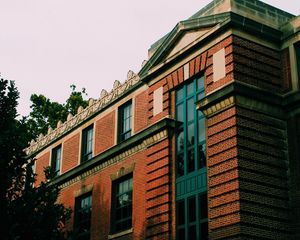 Preview wallpaper facade, building, windows