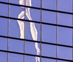 Preview wallpaper facade, windows, building, reflection, sky