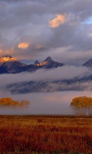 Preview wallpaper fall, mountains, morning, fog, awakening
