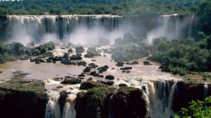 Preview wallpaper falls, brazil, stones, trees, iguassu falls