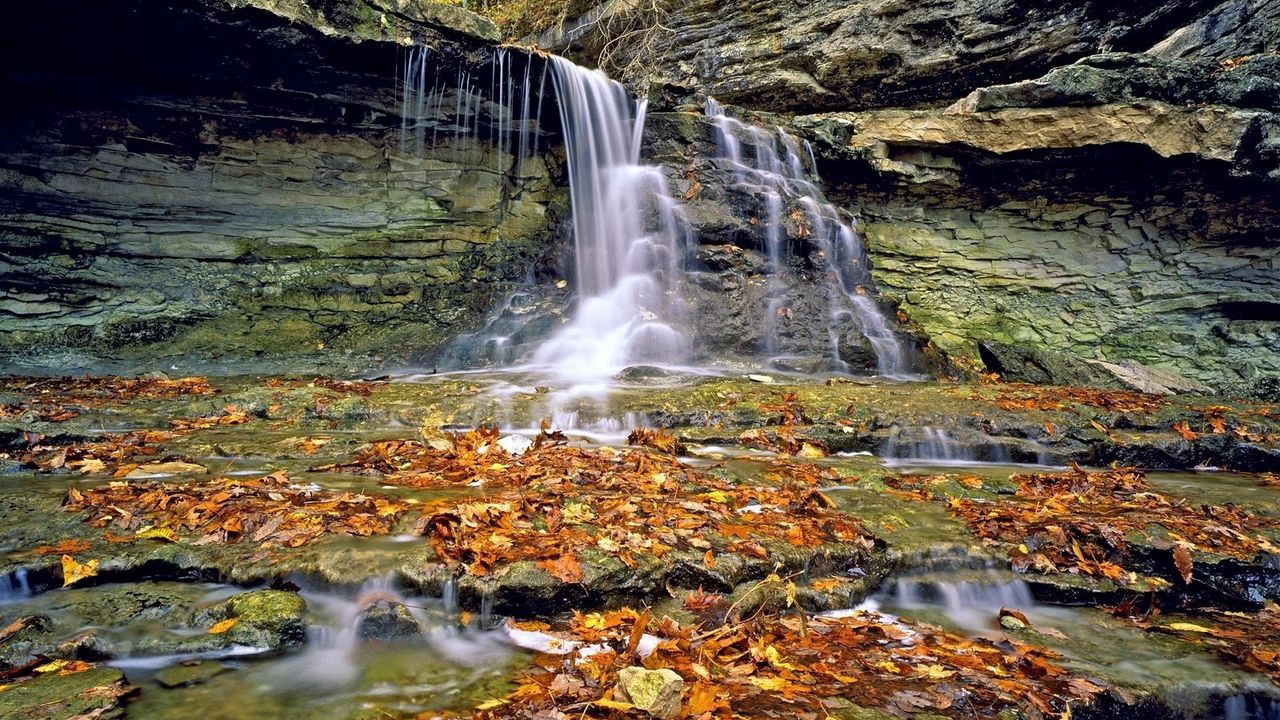 Wallpaper falls, leaves, rocks, layers, autumn