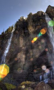 Preview wallpaper falls, sun, patches of light, beams, rock