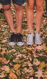 Preview wallpaper feet, autumn, foliage