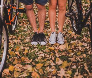 Preview wallpaper feet, autumn, foliage