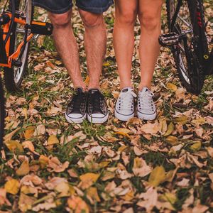 Preview wallpaper feet, autumn, foliage