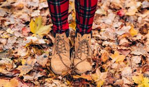 Preview wallpaper feet, autumn, foliage, boots