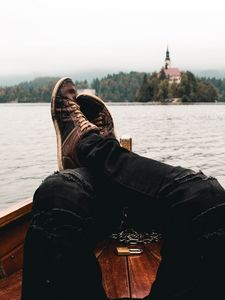 Preview wallpaper feet, boat, travel