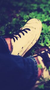 Preview wallpaper feet, grass, shoelaces, shoes