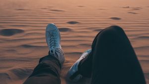 Preview wallpaper feet, sand, desert, dunes, journey