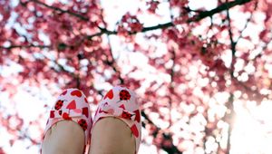 Preview wallpaper feet, shoes, branches, wood, positive