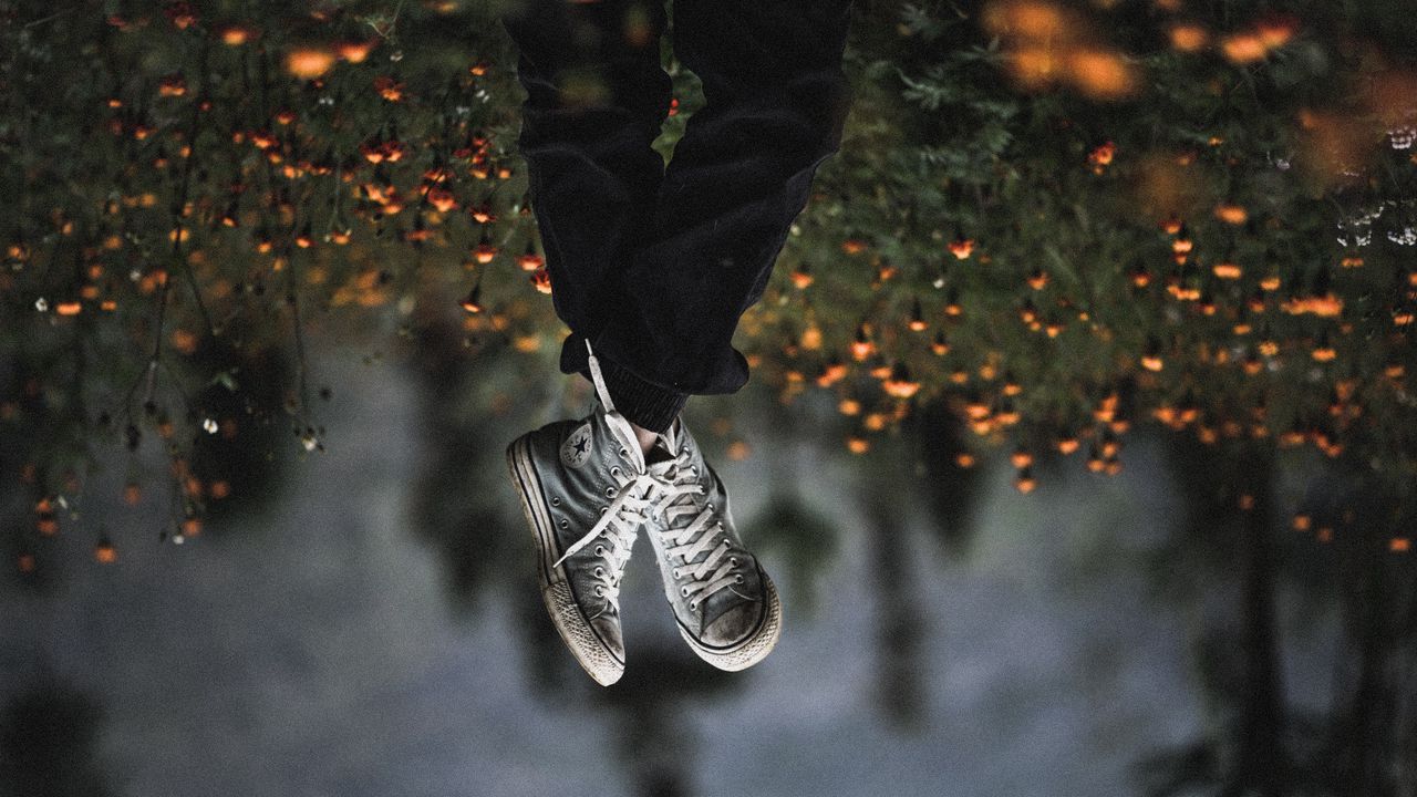 Wallpaper feet, sneakers, flowers