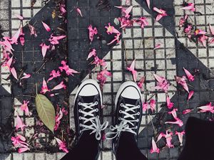 Preview wallpaper feet, sneakers, flowers, leaves