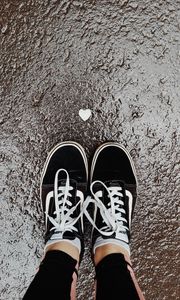 Preview wallpaper feet, sneakers, heart, asphalt, wet