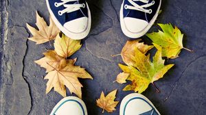 Preview wallpaper feet, sneakers, leaves, autumn