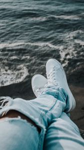 Preview wallpaper feet, sneakers, sea, shore