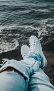 Preview wallpaper feet, sneakers, sea, shore