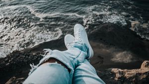 Preview wallpaper feet, sneakers, sea, shore