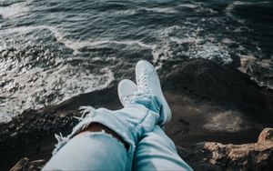 Preview wallpaper feet, sneakers, sea, shore