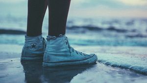 Preview wallpaper feet, sneakers, sea, surf, foam