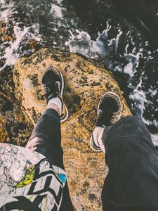 Preview wallpaper feet, stone, wave, surf, foam