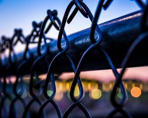 Preview wallpaper fence, mesh, glare, bokeh, macro
