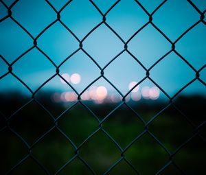 Preview wallpaper fence, mesh, grid, highlights, bokeh, blur