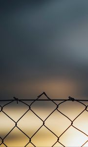 Preview wallpaper fence, mesh, sky, blur
