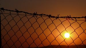 Preview wallpaper fence, mesh, sunset, dark