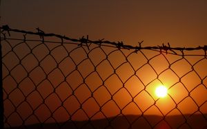 Preview wallpaper fence, mesh, sunset, dark