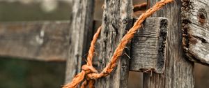 Preview wallpaper fence, rope, knot, old