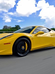 Preview wallpaper ferrari, 458, italia, yellow, side view, movement