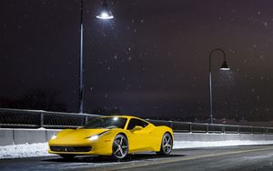 Preview wallpaper ferrari, 458, italia, yellow, side view